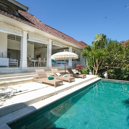 أونغاسان Villa Hally Bali المظهر الخارجي الصورة